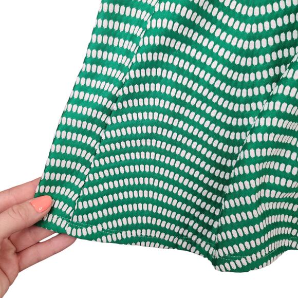 Green White Dress Womens 18 XL Geometric Fit Flare Flowy Sleeveless Polka Dot - Picture 7 of 13